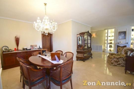 ocasion villa de lujo con garaje y piscina vistas